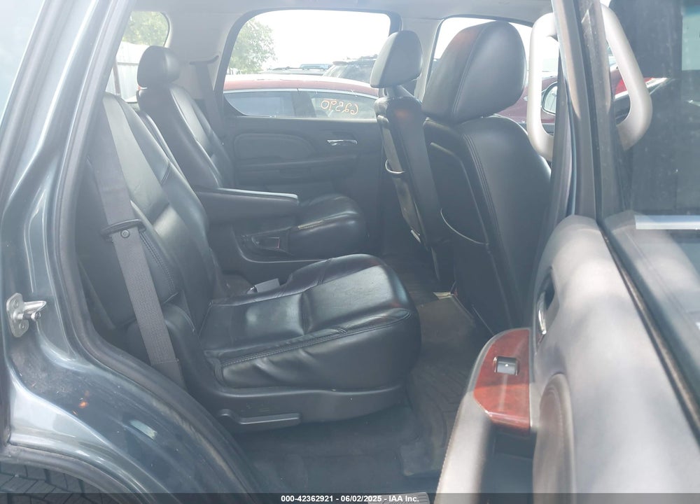 2008 CADILLAC ESCALADE VIN: 1GYFK63878R233500