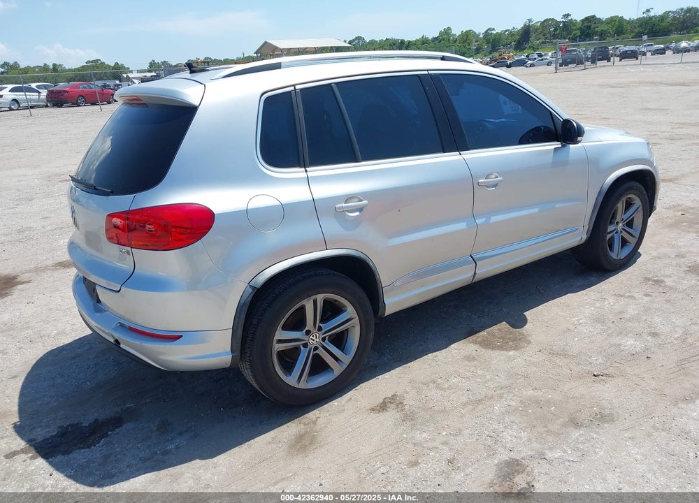 2017 VOLKSWAGEN TIGUAN 2.0T SPORT VIN: WVGTV7AX4HW507278