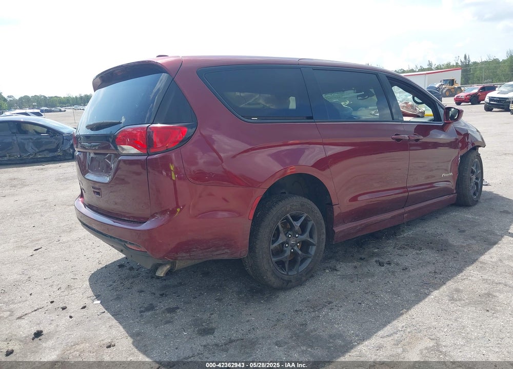2019 CHRYSLER PACIFICA TOURING PLUS VIN: 2C4RC1FG8KR613842