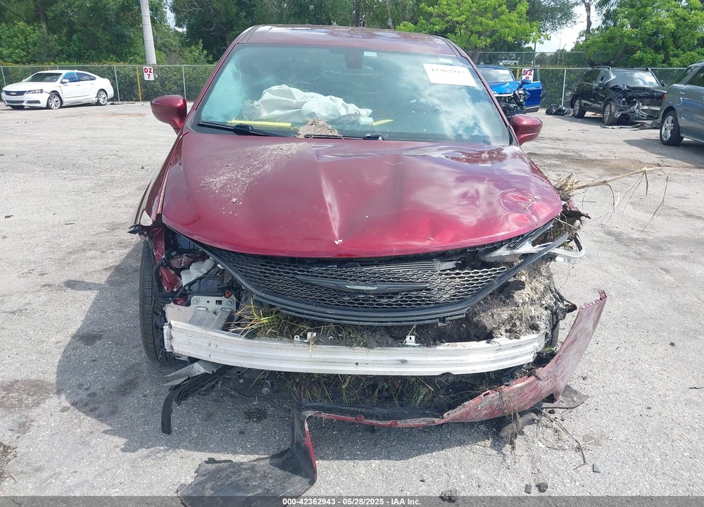 2019 CHRYSLER PACIFICA TOURING PLUS VIN: 2C4RC1FG8KR613842