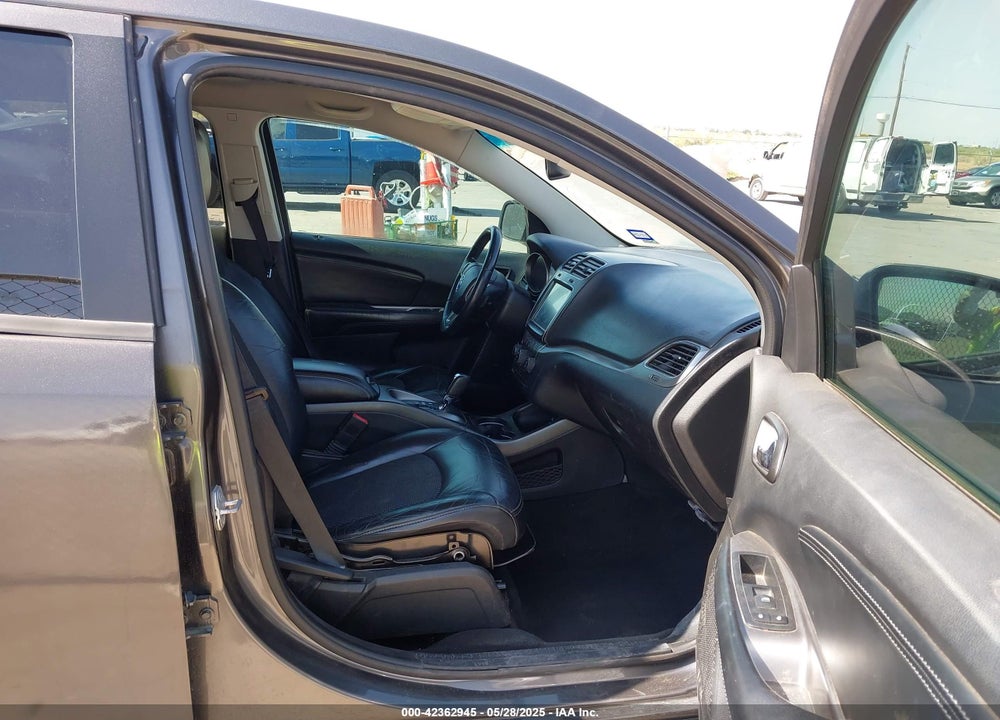 2016 DODGE JOURNEY VIN: 3C4PDCGB0GT212938