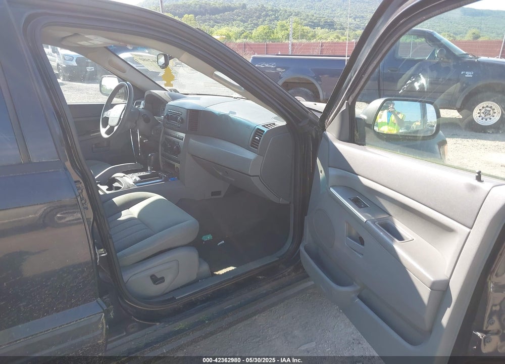 2006 JEEP GRAND CHEROKEE VIN: 1J4HR48N46C186403