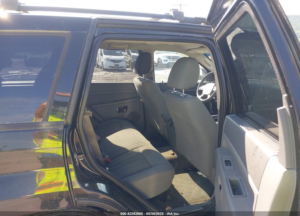 2006 JEEP GRAND CHEROKEE VIN: 1J4HR48N46C186403
