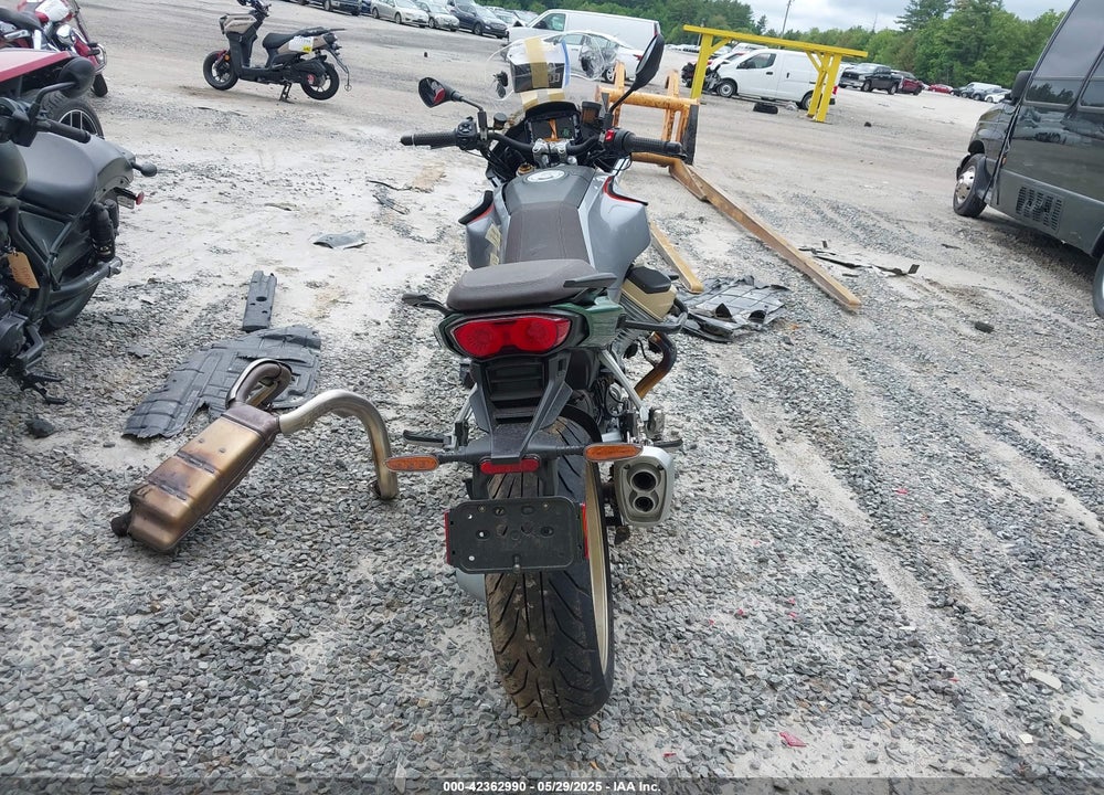 2023 MOTO GUZZI V100 MANDELLO S VIN: ZGUMGUB08PM000040