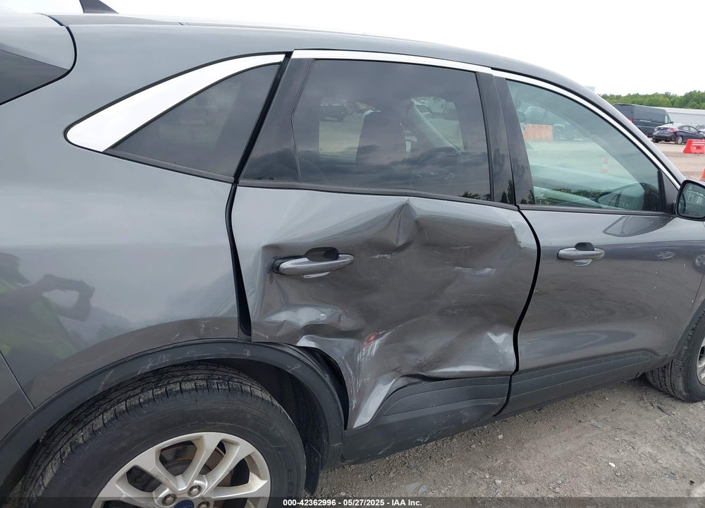 2021 FORD ESCAPE VIN: 1FMCU9G60MUA15379