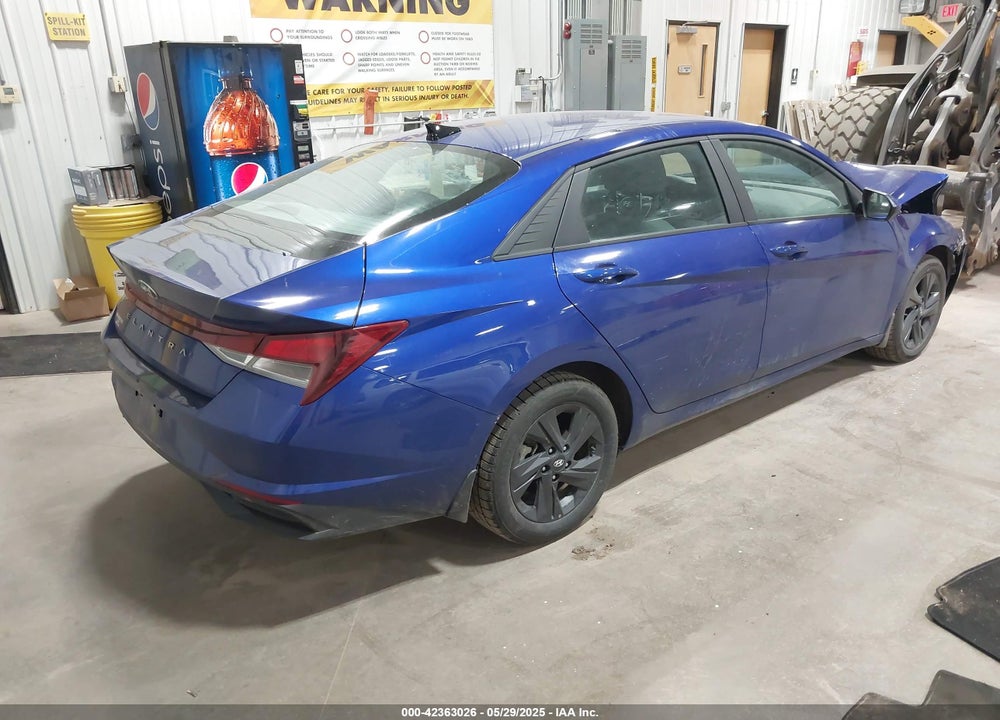 2023 HYUNDAI ELANTRA VIN: KMHLM4AG2PU593282