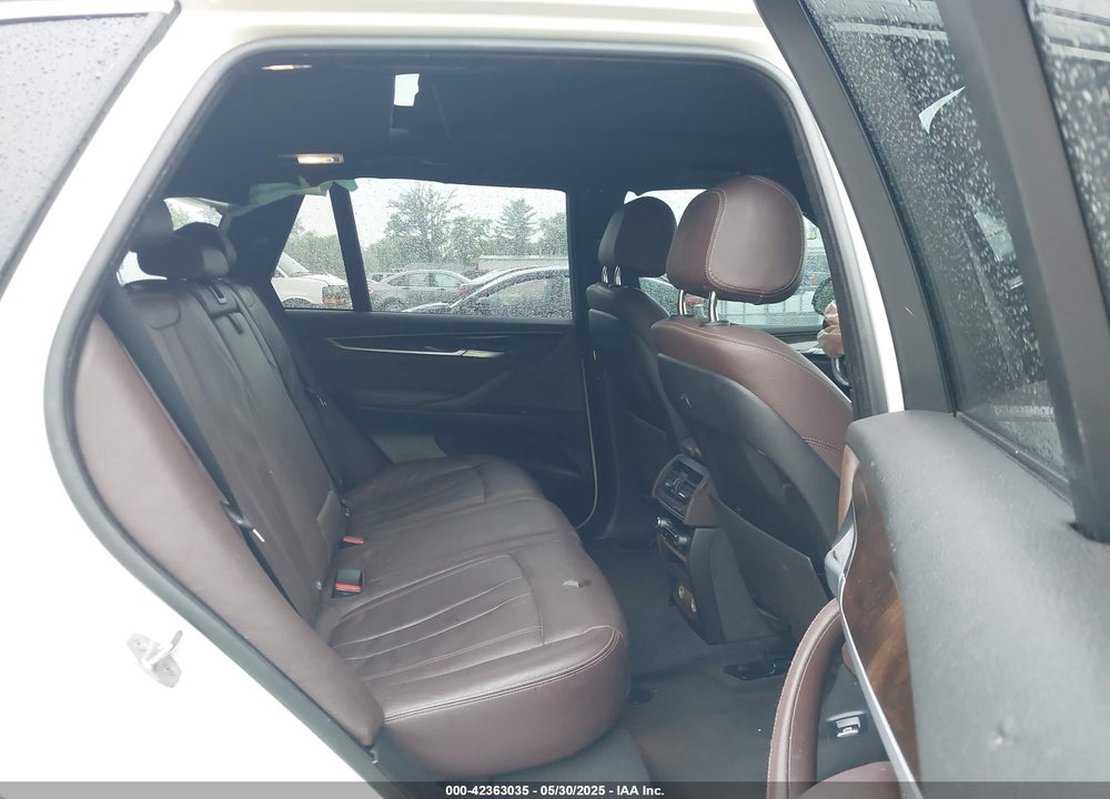 2017 BMW X5 VIN: 5UXKR0C59H0U54909