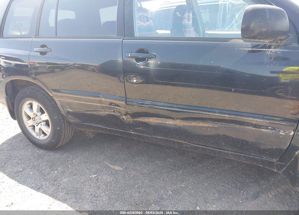 2004 TOYOTA HIGHLANDER V6 VIN: JTEDP21A640023610
