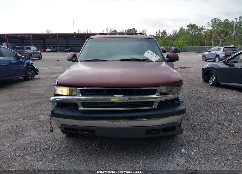 2001 CHEVROLET TAHOE LT VIN: 1GNEC13TX1J205658