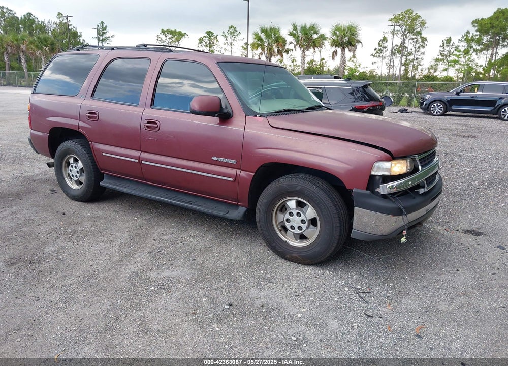 2001 CHEVROLET TAHOE LT VIN: 1GNEC13TX1J205658