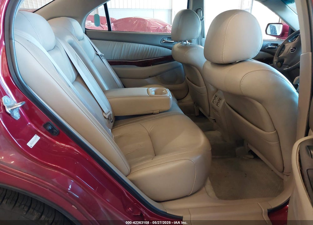 2002 ACURA TL 3.2 VIN: 19UUA56642A048770