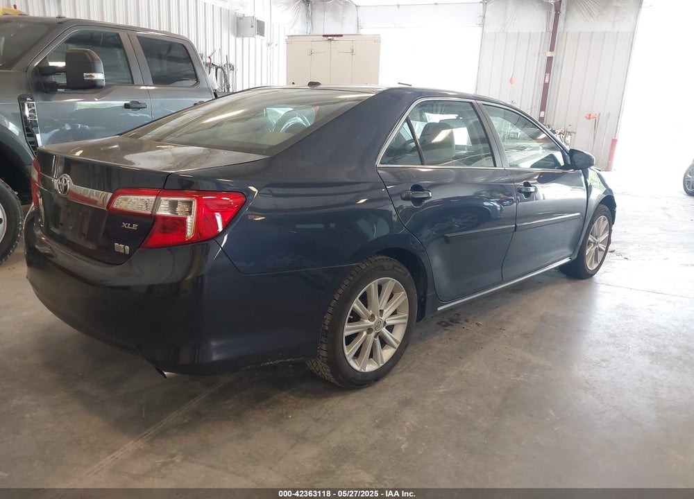 2014 TOYOTA CAMRY HYBRID VIN: 4T1BD1FK7EU132082