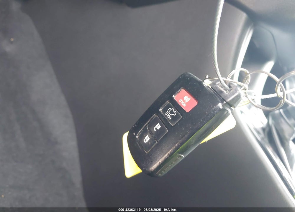 2019 TOYOTA HIGHLANDER VIN: 5TDKZRFH8KS317234