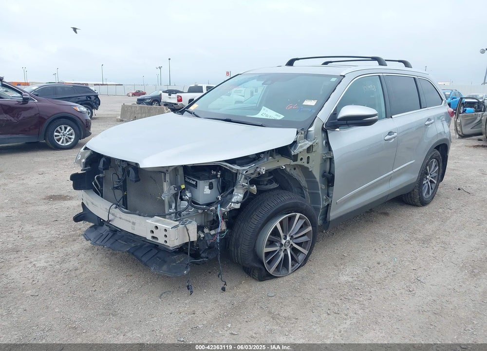 2019 TOYOTA HIGHLANDER VIN: 5TDKZRFH8KS317234