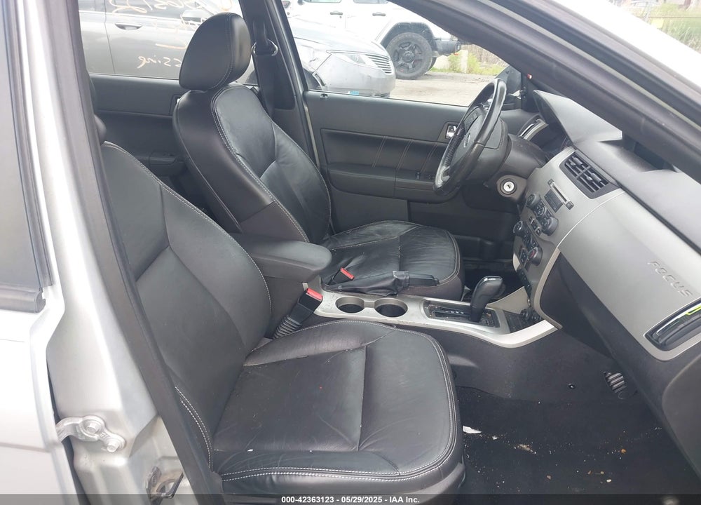2011 FORD FOCUS VIN: 1FAHP3HN1BW164444
