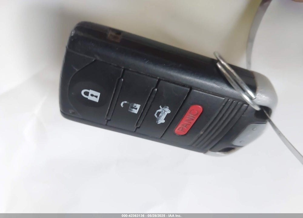 2013 ACURA ILX 2.0L VIN: 19VDE1F74DE015829
