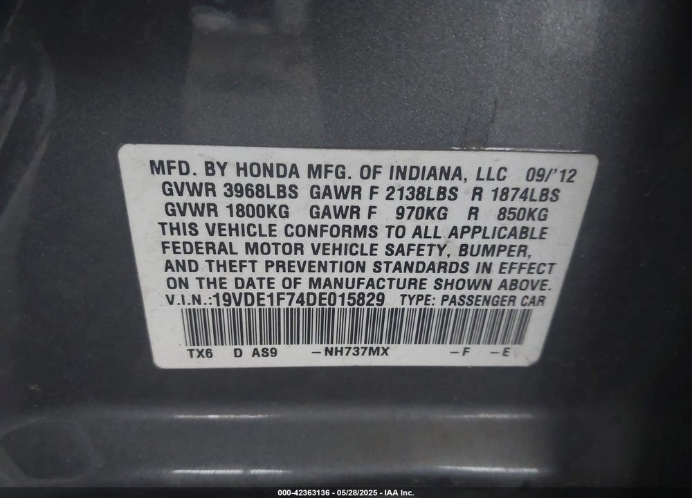 2013 ACURA ILX 2.0L VIN: 19VDE1F74DE015829