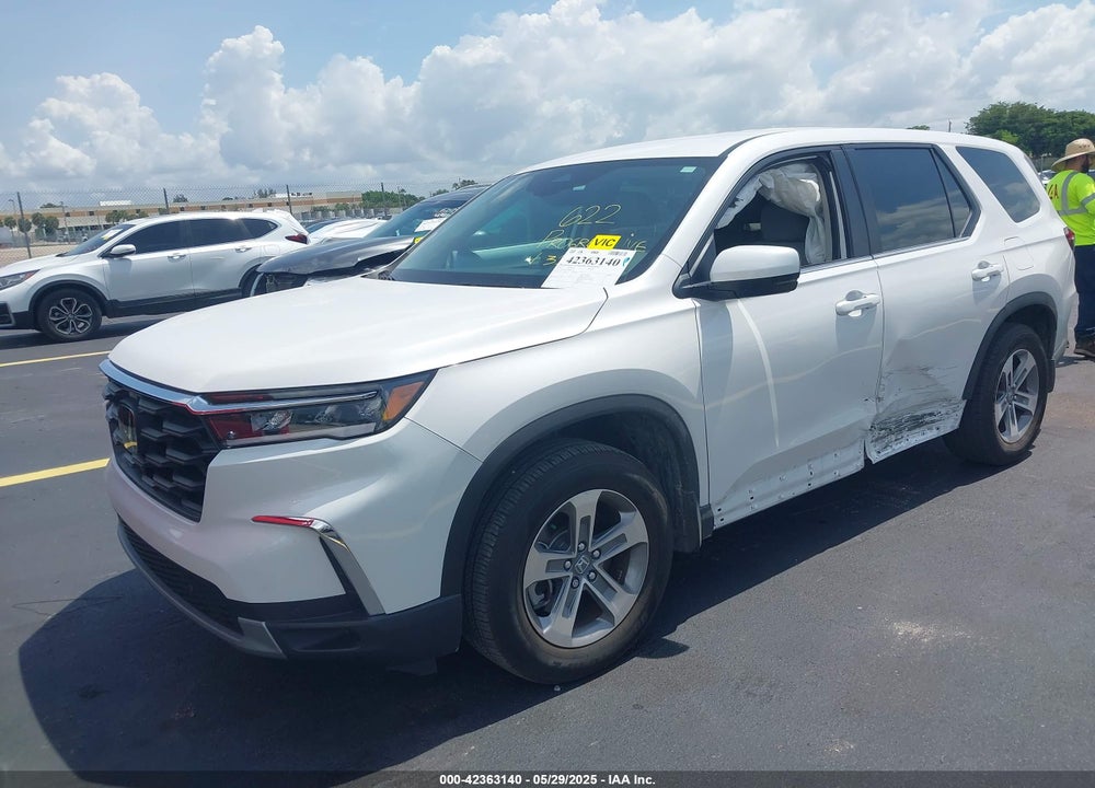 2025 HONDA PILOT VIN: 5FNYG2H49SB023153