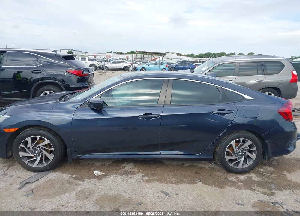 2018 HONDA CIVIC VIN: 19XFC2F7XJE012067
