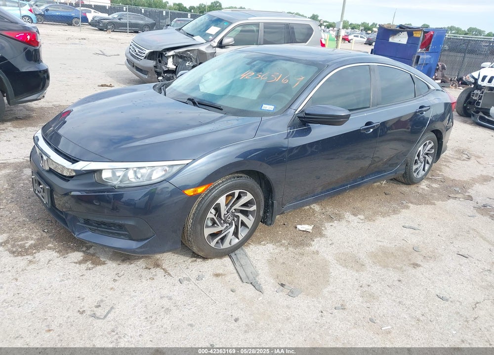 2018 HONDA CIVIC VIN: 19XFC2F7XJE012067
