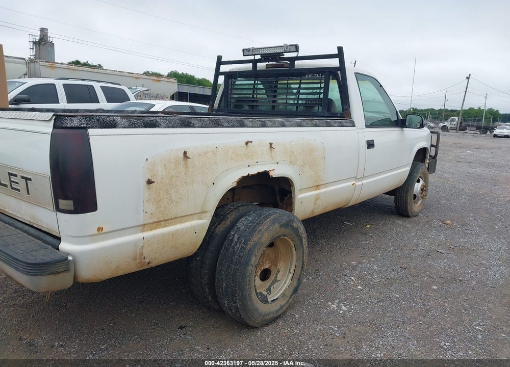 1994 CHEVROLET GMT-400 K2500 VIN: 1GCGK24K5RE110526