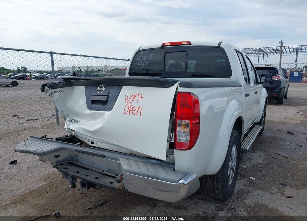 2014 NISSAN FRONTIER VIN: 1N6AD0ER1EN768268
