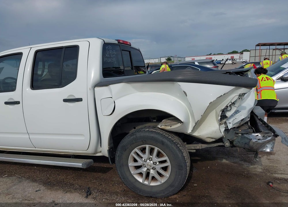 2014 NISSAN FRONTIER VIN: 1N6AD0ER1EN768268