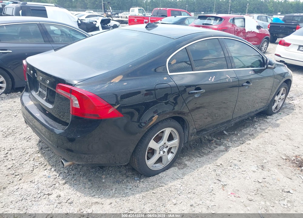 2013 VOLVO S60 VIN: YV1612FH1D2172607