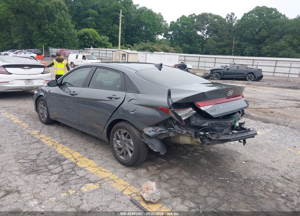 2024 HYUNDAI ELANTRA VIN: KMHLM4DG3RU798219