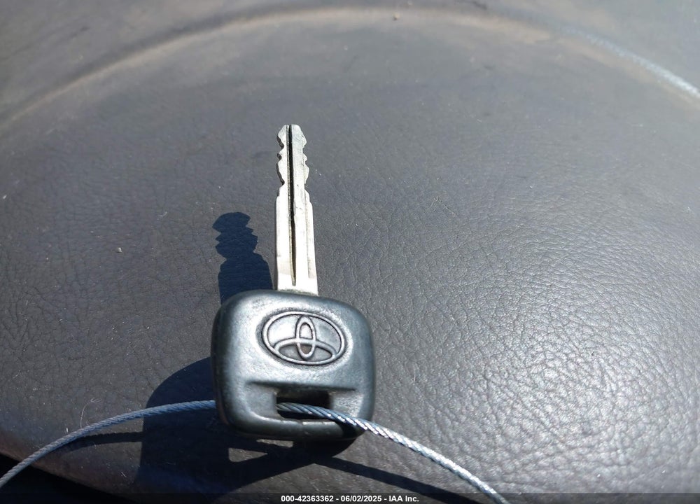 2008 TOYOTA SIENNA LE VIN: 5TDZK23C78S126450