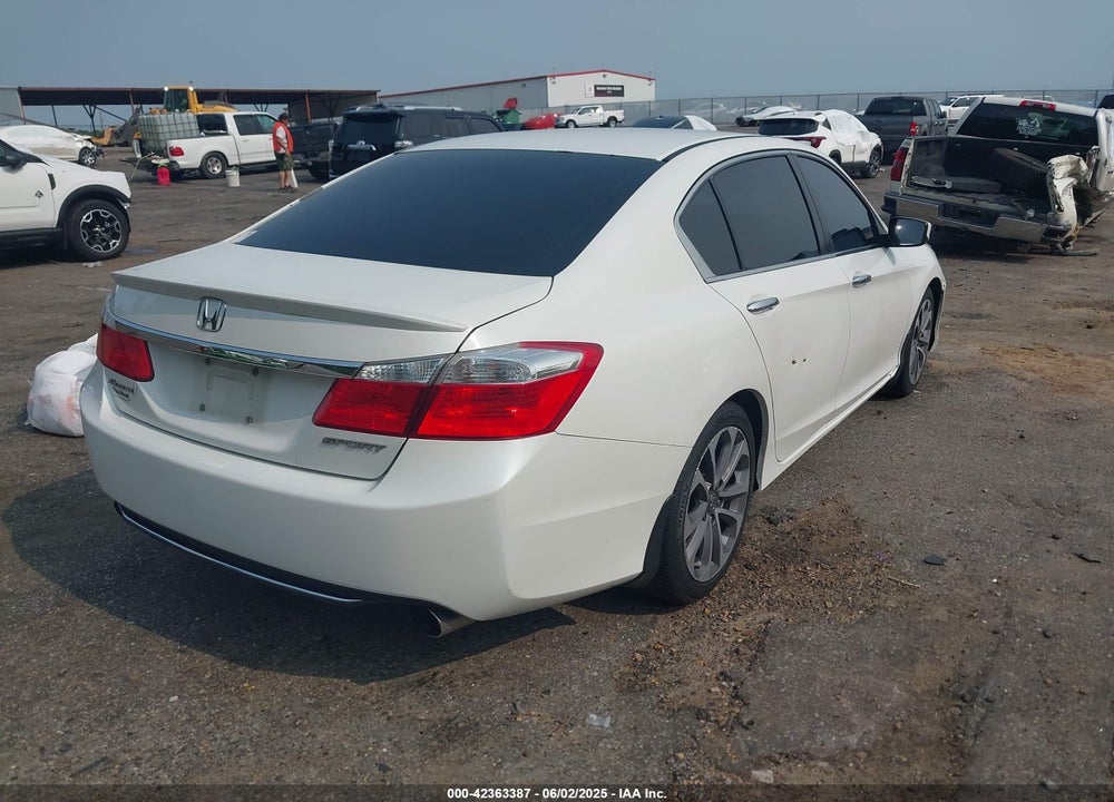 2015 HONDA ACCORD SPORT VIN: 1HGCR2F55FA016507