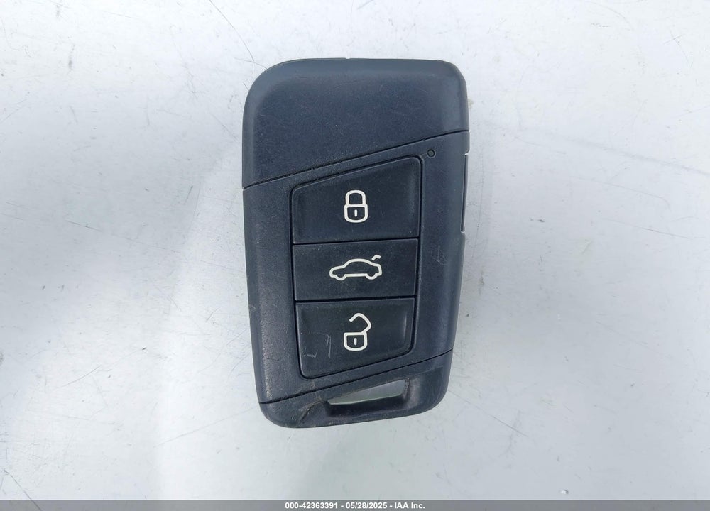 2019 VOLKSWAGEN JETTA VIN: 3VWE57BU7KM052772