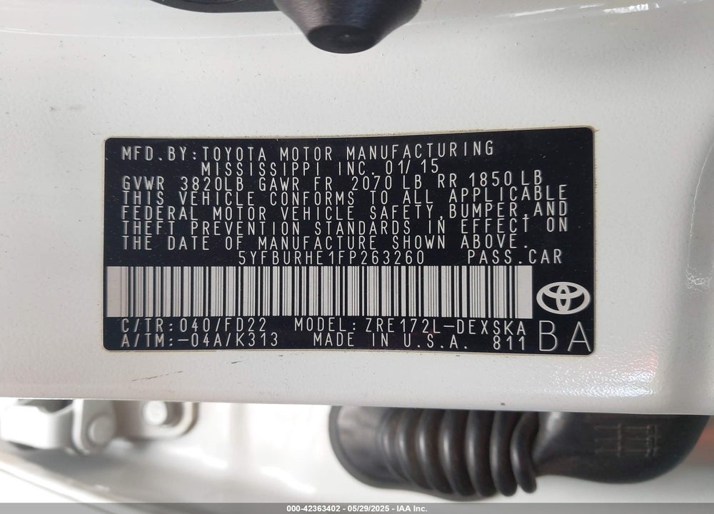 2015 TOYOTA COROLLA VIN: 5YFBURHE1FP263260