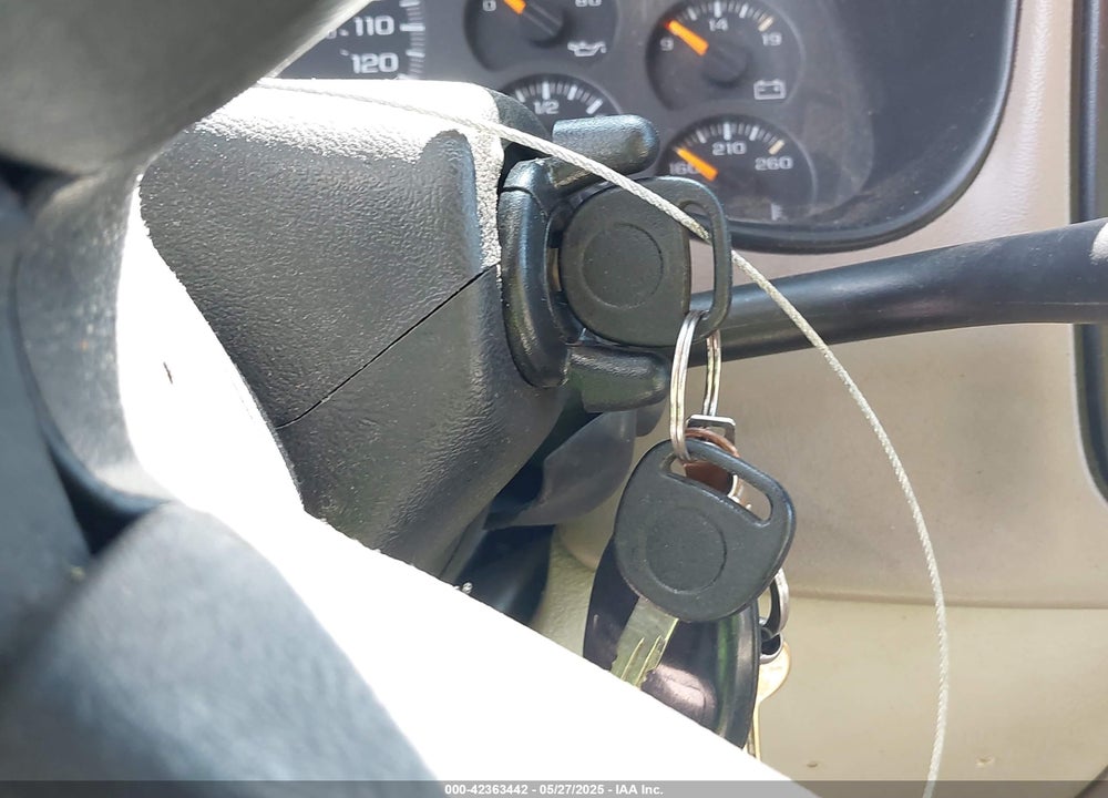 2004 GMC YUKON SLT VIN: 1GKEC13Z34R170338