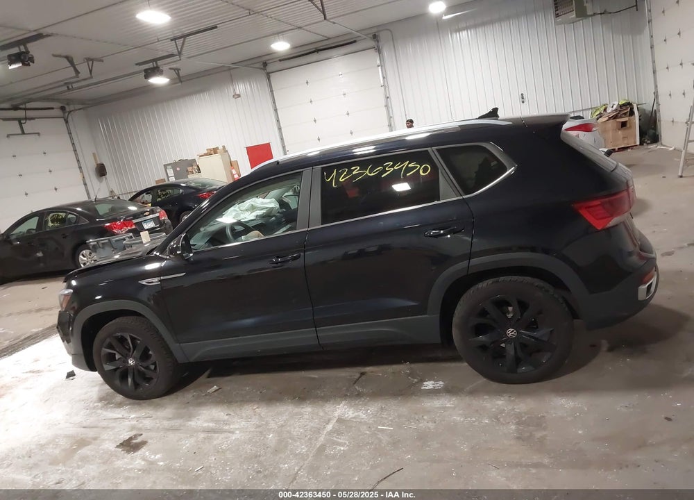 2022 VOLKSWAGEN TAOS VIN: 3VVSX7B24NM095017