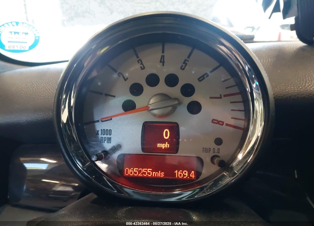 2013 MINI COOPER VIN: WMWSV3C55DT388606