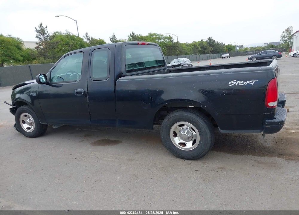 2002 FORD F-150 XL/XLT VIN: 1FTRX17242NB23323