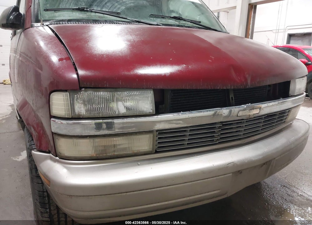 2002 CHEVROLET ASTRO LS VIN: 1GNEL19X72B125367