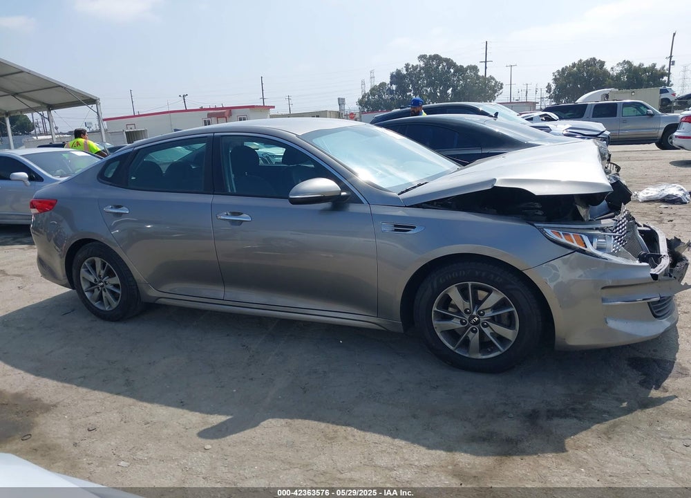 2016 KIA OPTIMA VIN: 5XXGT4L1XGG066923