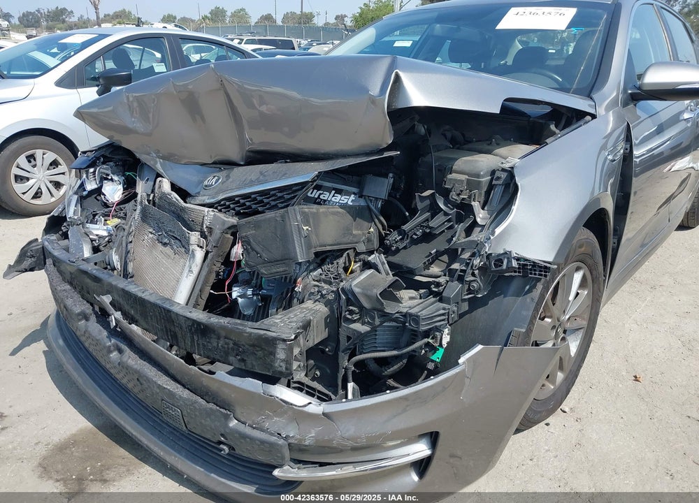 2016 KIA OPTIMA VIN: 5XXGT4L1XGG066923