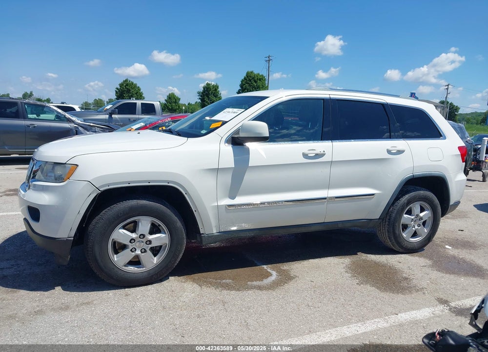2011 JEEP GRAND CHEROKEE VIN: 1J4RS4GG5BC577727