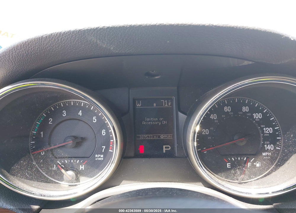 2011 JEEP GRAND CHEROKEE VIN: 1J4RS4GG5BC577727