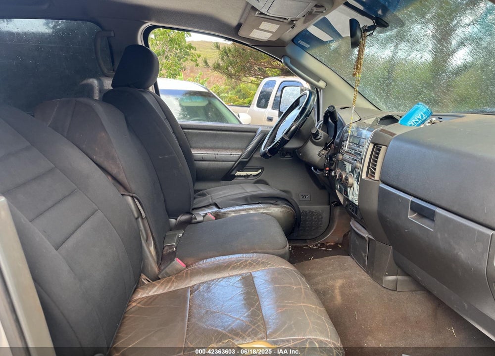 2005 NISSAN TITAN LE VIN: 1N6AA07B15N520952