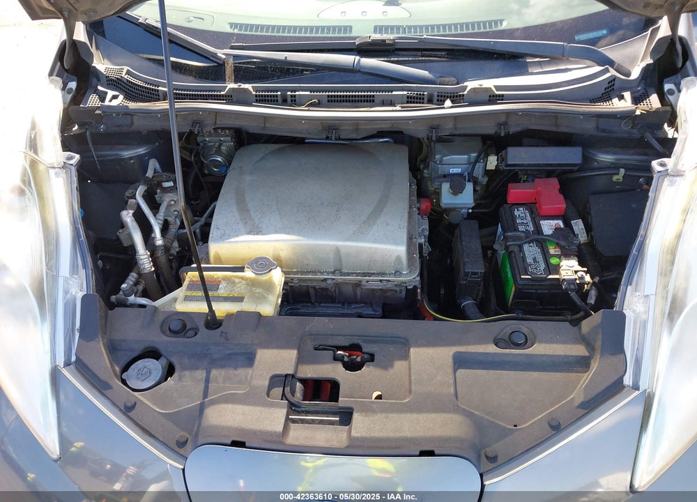 2016 NISSAN LEAF VIN: 1N4BZ0CP8GC303274