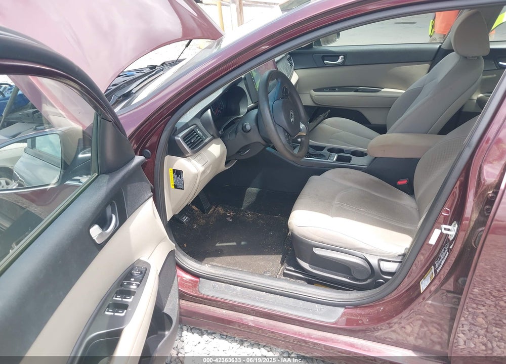 2016 KIA OPTIMA LX VIN: 5XXGT4L3XGG040050
