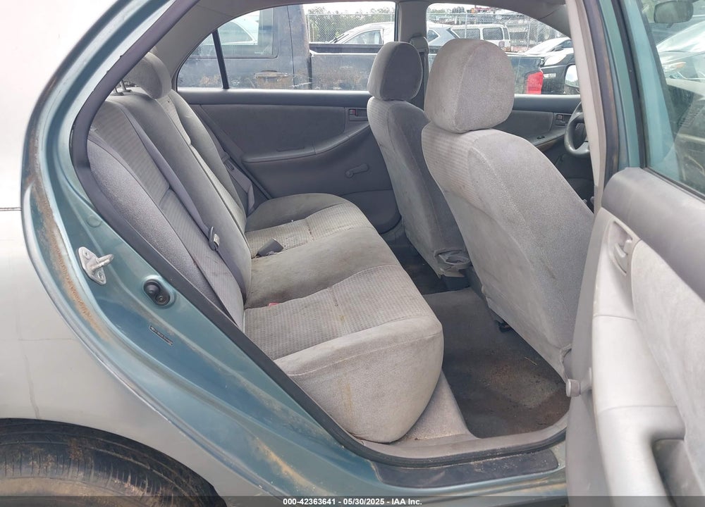 2005 TOYOTA COROLLA CE VIN: 2T1BR32E15C408688