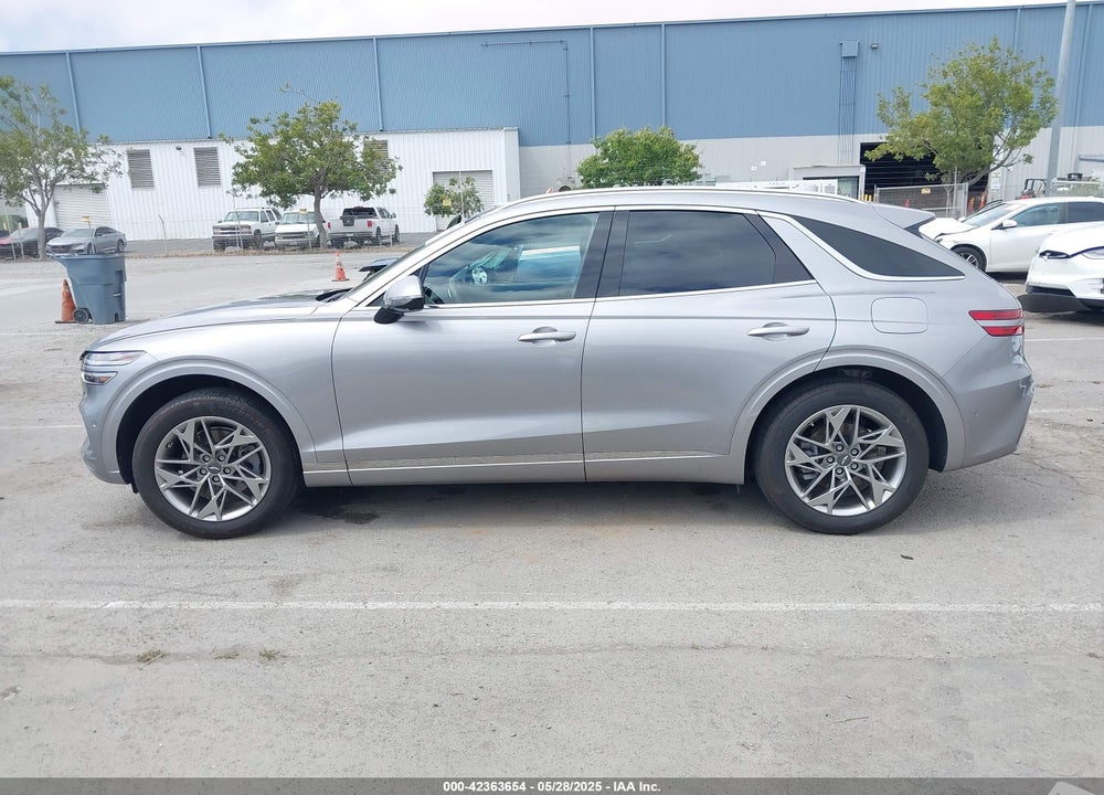 2022 GENESIS GV70 VIN: KMUMADTB7NU066965