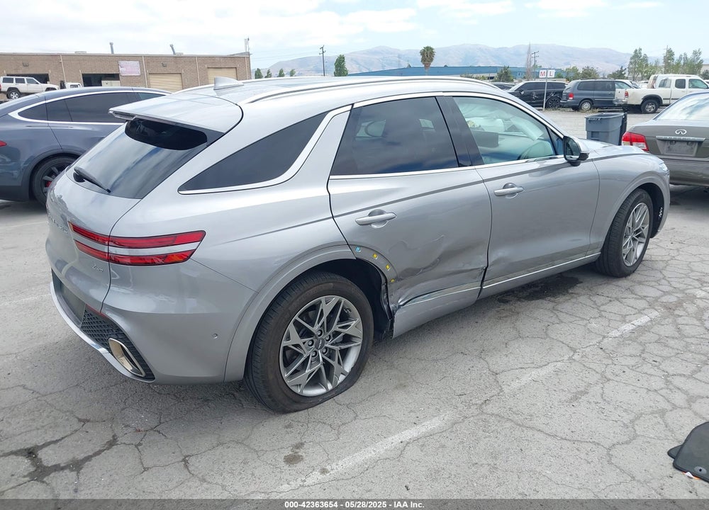 2022 GENESIS GV70 VIN: KMUMADTB7NU066965