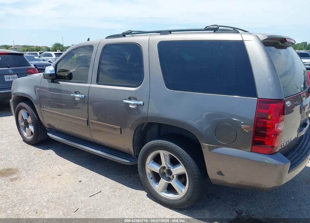 2011 CHEVROLET TAHOE LS VIN: 1GNSCAE00BR343816
