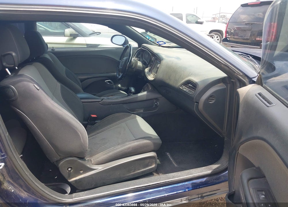 2016 DODGE CHALLENGER SXT VIN: 2C3CDZAG3GH102095